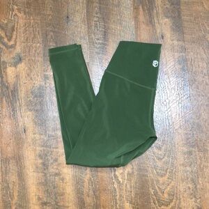 Women’s Born Primitive Olive Green Cropped Workout Leggings